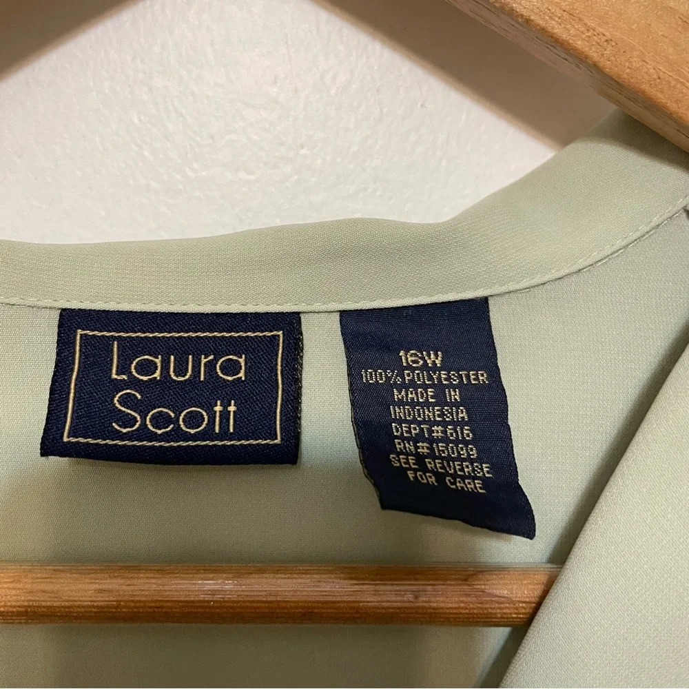 Laura Scott Sage Green Cottagecore Short Sleeve Blouse Large - Picture 2 of 4